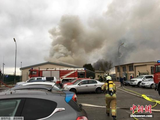  當?shù)貢r間12月12日，奧地利鮑姆加騰一座大型天然氣站發(fā)生爆炸，數(shù)人受傷。